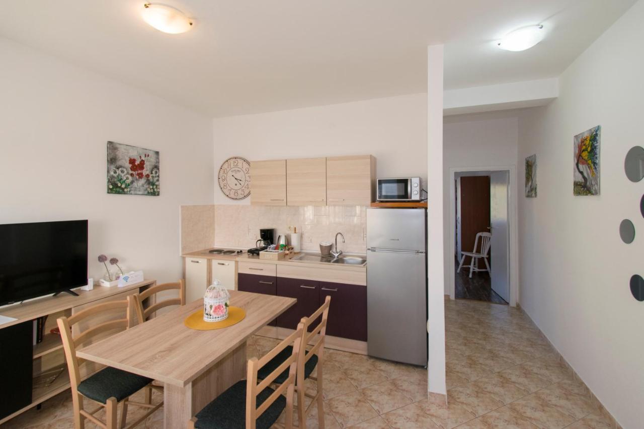Apartman Fuma Rovinj Exterior foto
