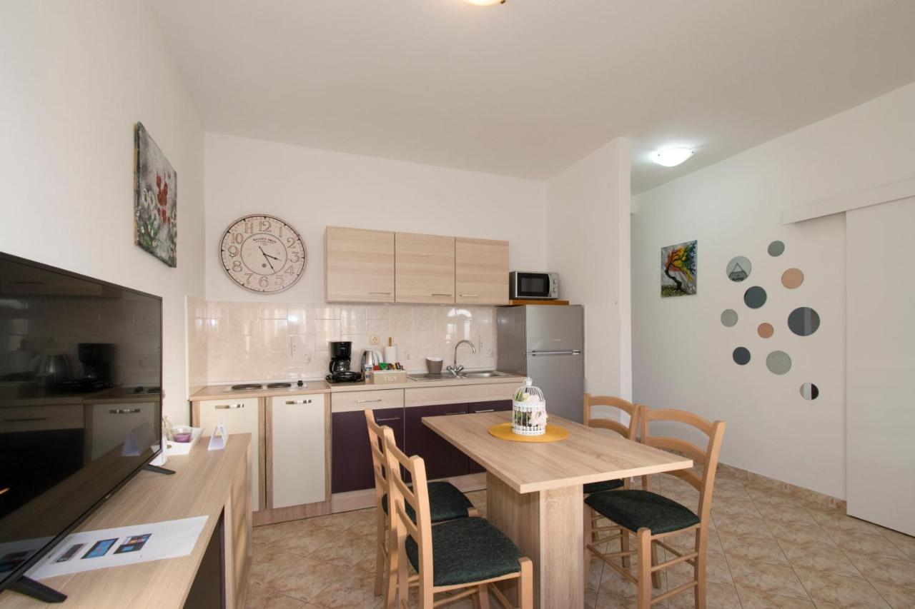 Apartman Fuma Rovinj Exterior foto