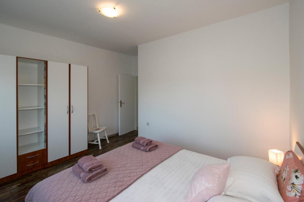 Apartman Fuma Rovinj Exterior foto